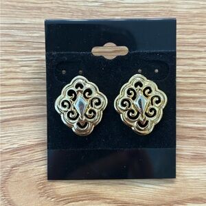 Gold Filigree Earrings